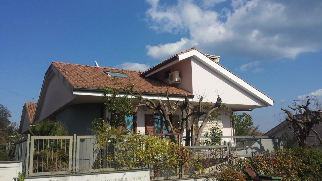 B&B Villa Noemi Formia Zewnętrze zdjęcie